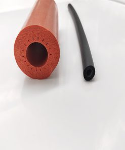 tubo in spugna di silicone rosso e nero